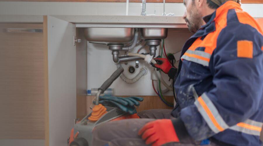 Professional slab leak plumber services in Stringtown, OK